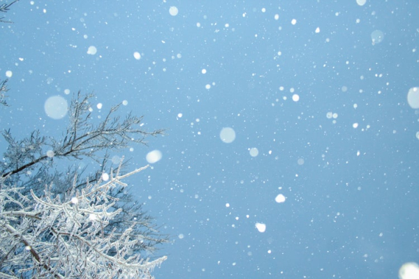  下雪了 It Snows